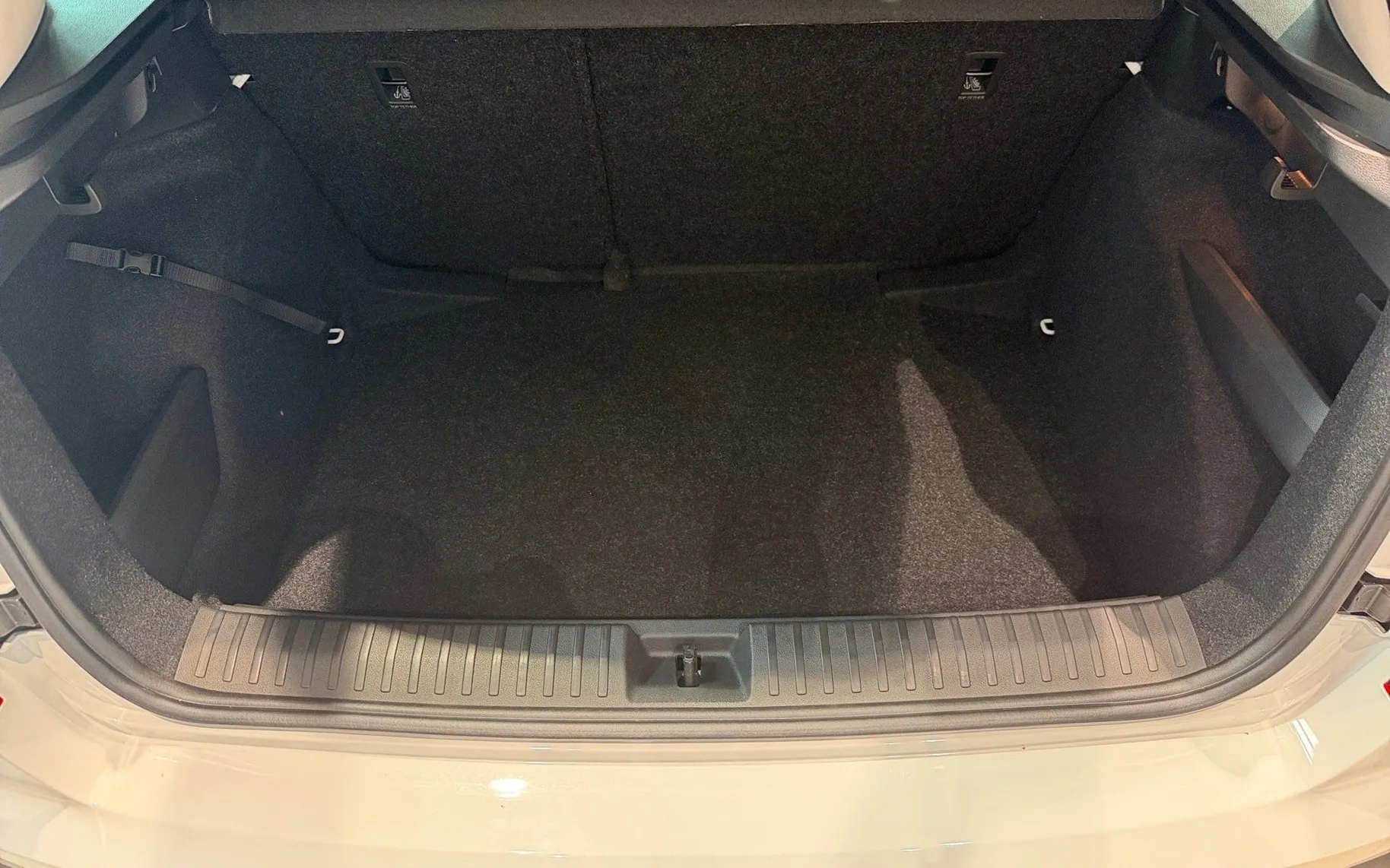 Notranja slika - Škoda Kamiq - 1.0 TSI Easy... - 12
