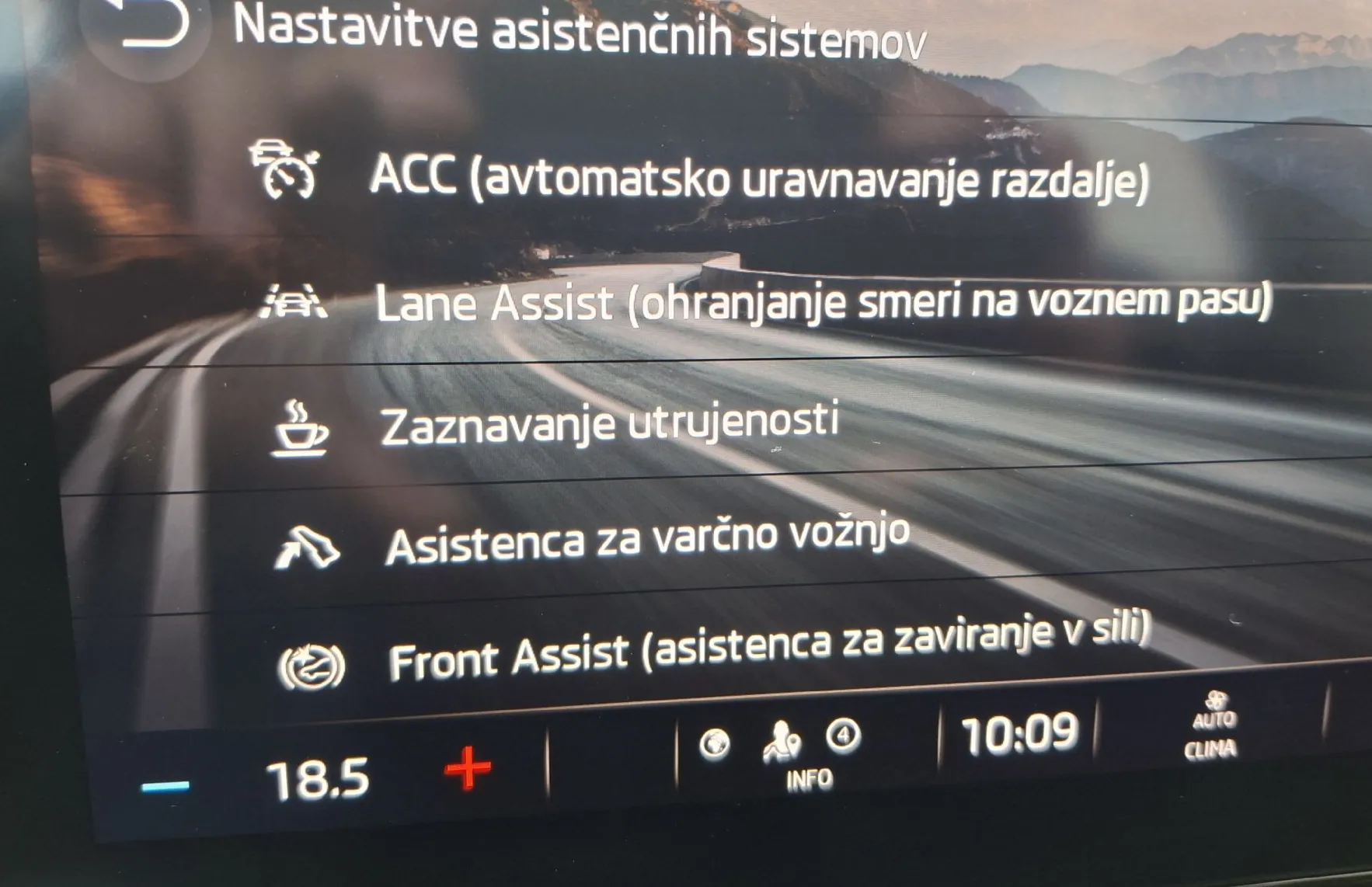 Zunanja slika - Škoda Octavia - 1.5 G-TEC - 13