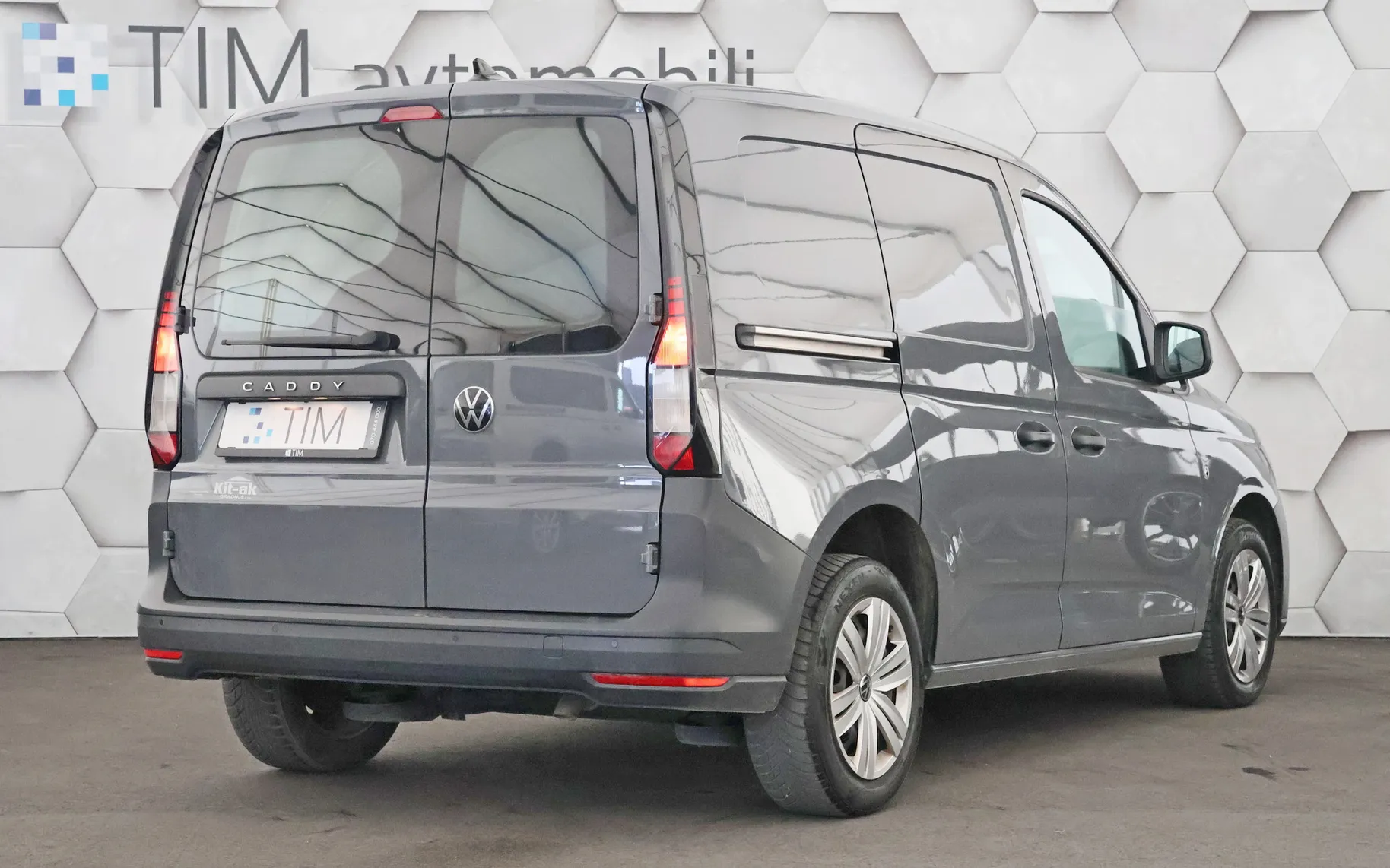 Zunanja slika - Volkswagen Caddy - 2.0 TDI 102KM - 3