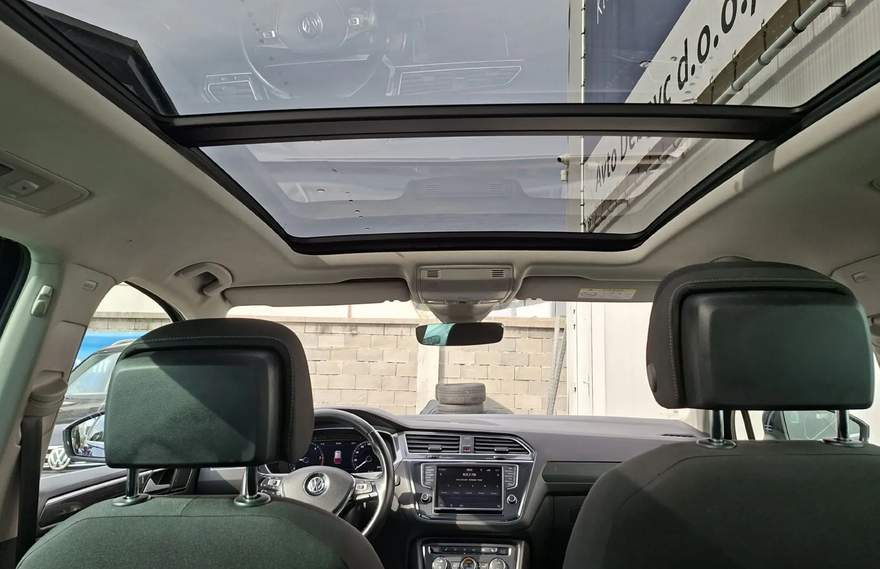 Zunanja slika - VW Tiguan - 2.0 TDI 4Motion DSG Highline OFFROAD - 13