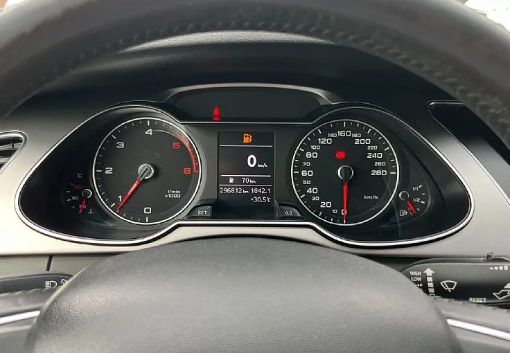 Zunanja slika - Audi A4 - Avant 2.0   TDI - 9