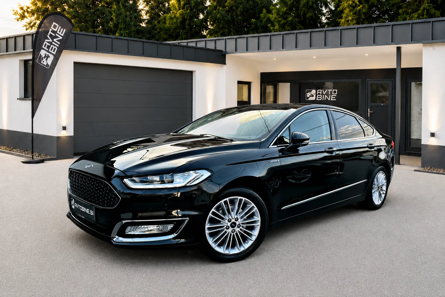Zunanja slika - Ford Mondeo - 2.0 TDCi VIGNALE+LIMO+LED+NAVI+KAMER+AVT... - 3