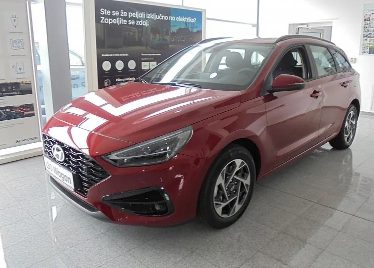 Zunanja slika - Hyundai i30 Wagon - 1.5 T-GDI 140 STYLE°alu 16° Winter° RAC° ZALOGA - 1