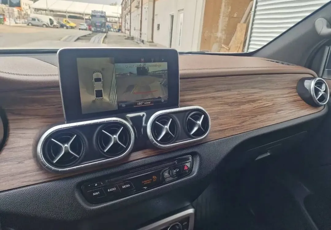 Notranja slika - Mercedes-Benz X-Razred - 250cdi 4-MATIC VELIKO OPREME 1.LASTNIK KUP. V SLO. - 7