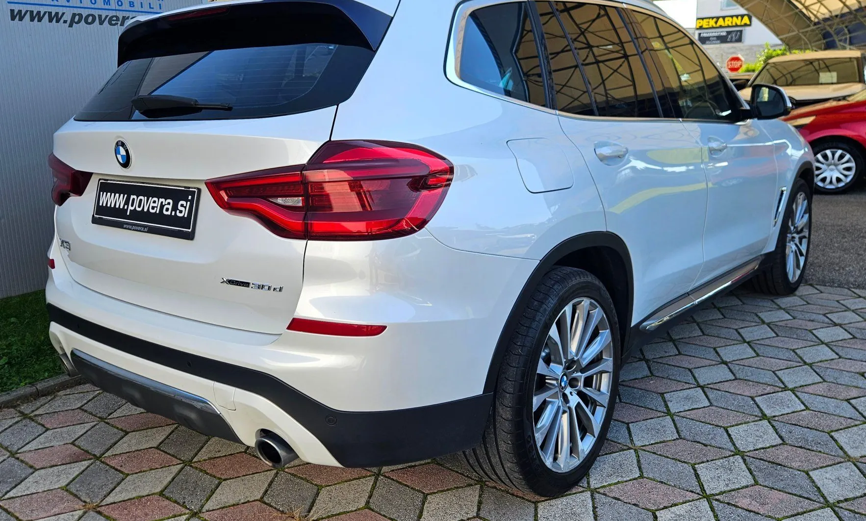 Zunanja slika - BMW X3 - serija : xDrive 30d Luxury Line Avt.+Led+ 20 Col +Met.bela - 6