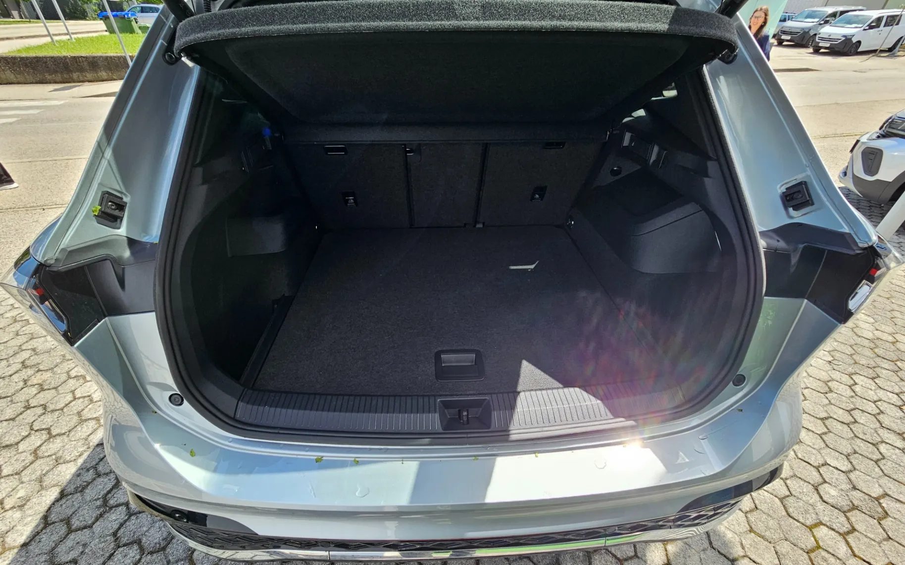 Zunanja slika - Volkswagen Tiguan - 1.5 eTSI 4Joy DSG - 6