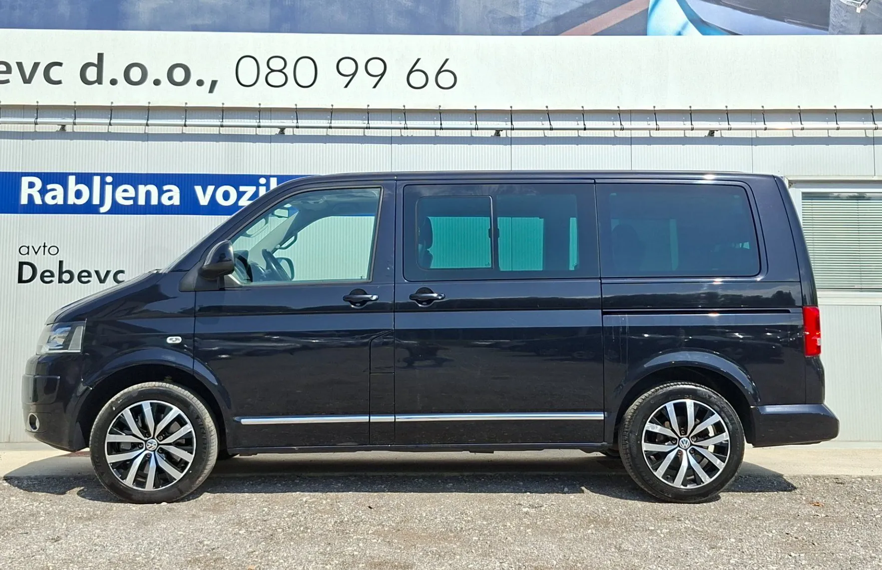 Zunanja slika - Volkswagen Multivan - 2.0 TDI Highline DSG - 5