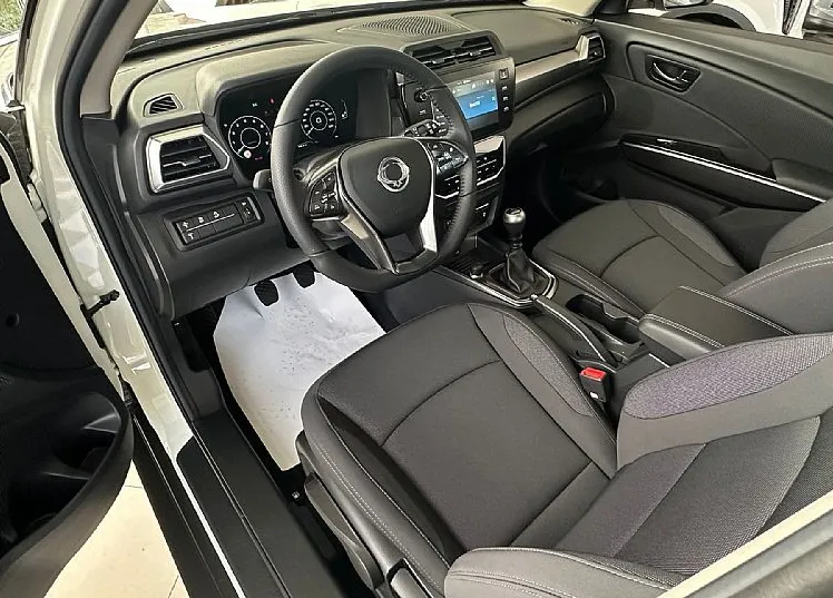 Zunanja slika - SsangYong Tivoli - 1.5 T-GDI Fresh. dobava takoj - 5