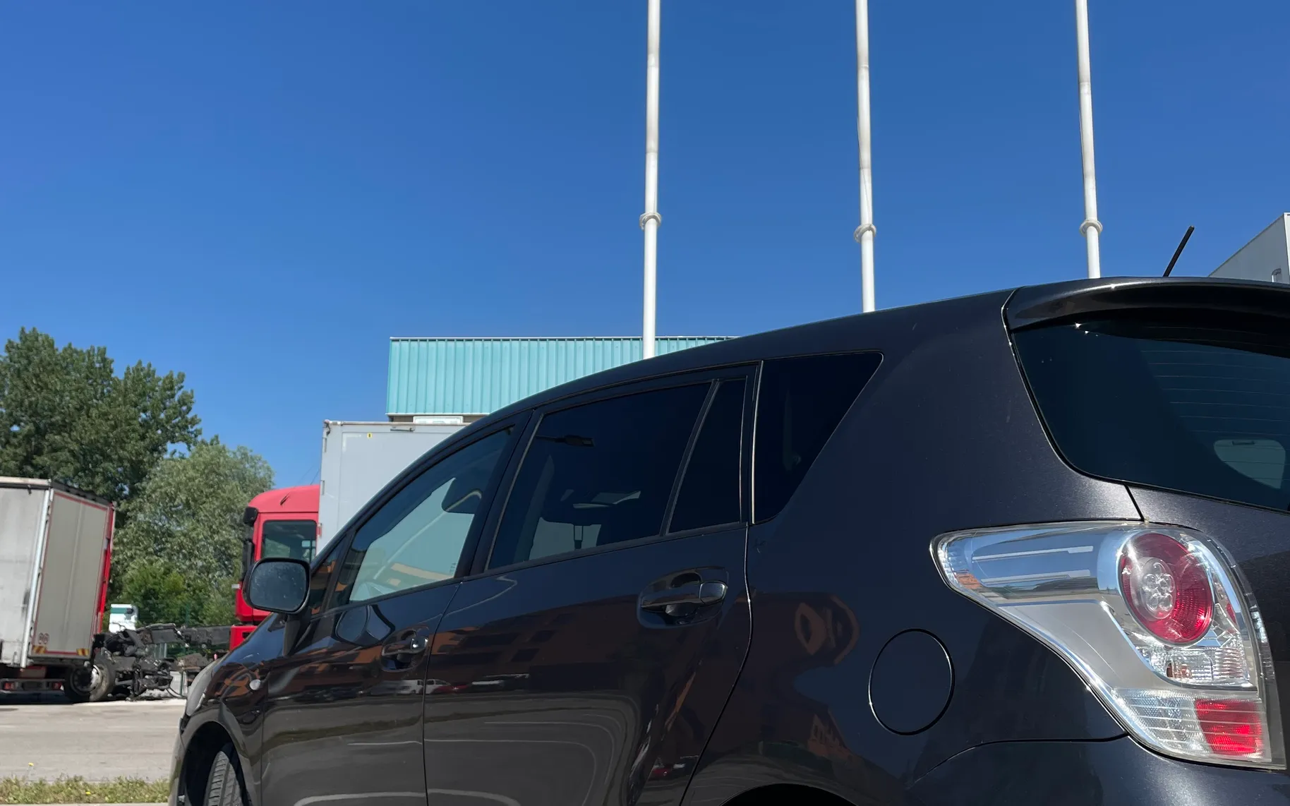 Zunanja slika - Toyota Verso - Toyota  2.0D - 8