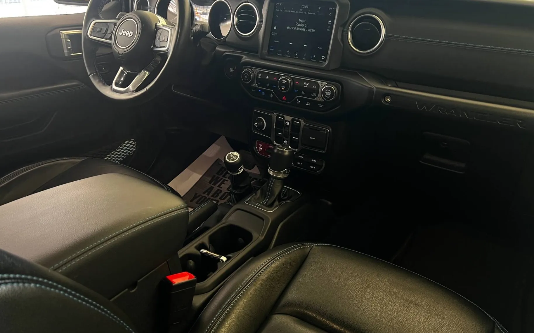 Notranja slika - Jeep Wrangler - 2.0 GME PHEV 4xe Rubicon... - 18