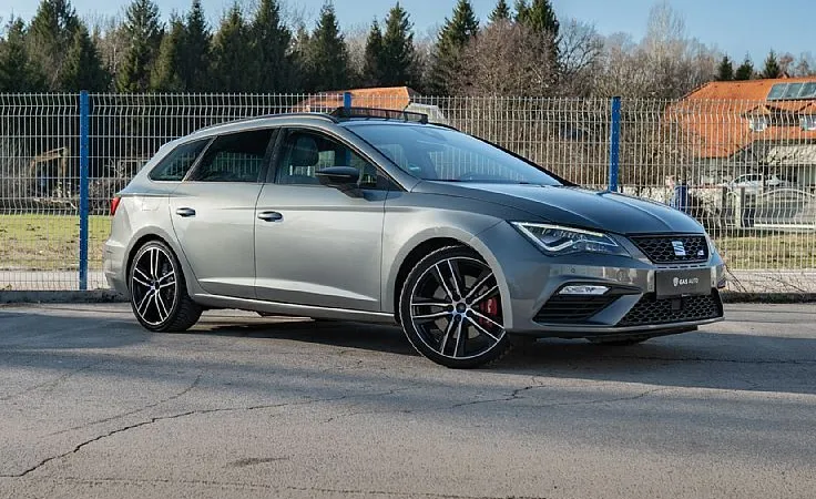 Zunanja slika - Seat Leon - ST 4x4 2.0 TSI CUPRA  DSG - 3