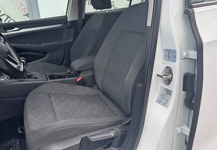Zunanja slika - Volkswagen Golf - 2.0 TDI Life 85 Navi-Tempomat-Led-Slo-Prvi Lastnik - 8