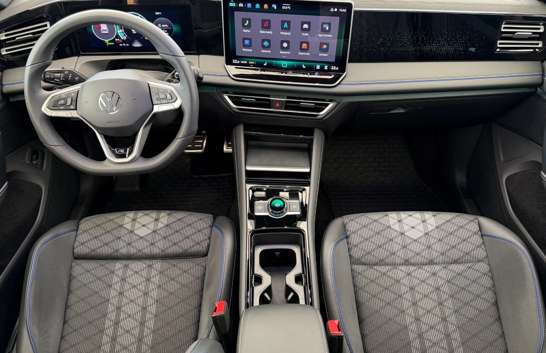Zunanja slika - Volkswagen Tiguan - 4JOY 1.5eTSI DSG SLO 1.Lastnik PANORAMA-GARANCIJA - 7