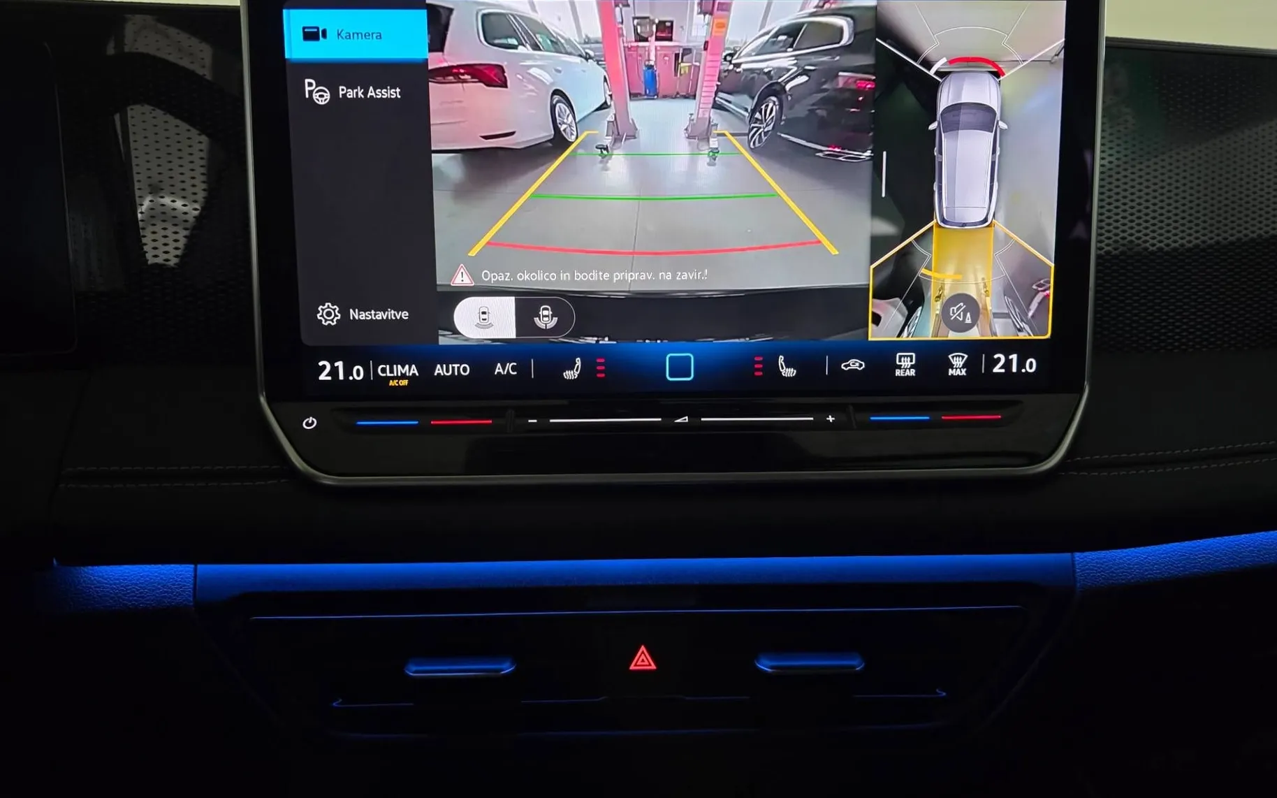 Notranja slika - Volkswagen Tiguan - 1.5 eTSI GOAL DSG - LED Plus.360kam.asistence.navi - 20