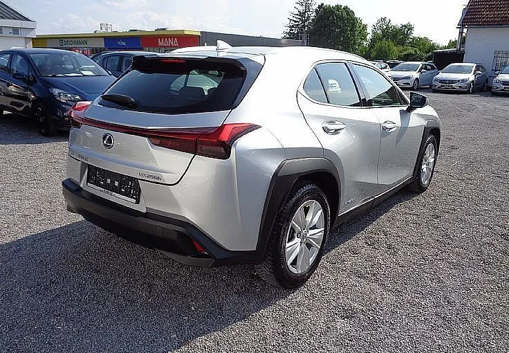 Zunanja slika - Lexus UX - 250h HYBRID - samo 68.299 kilometrov - 3