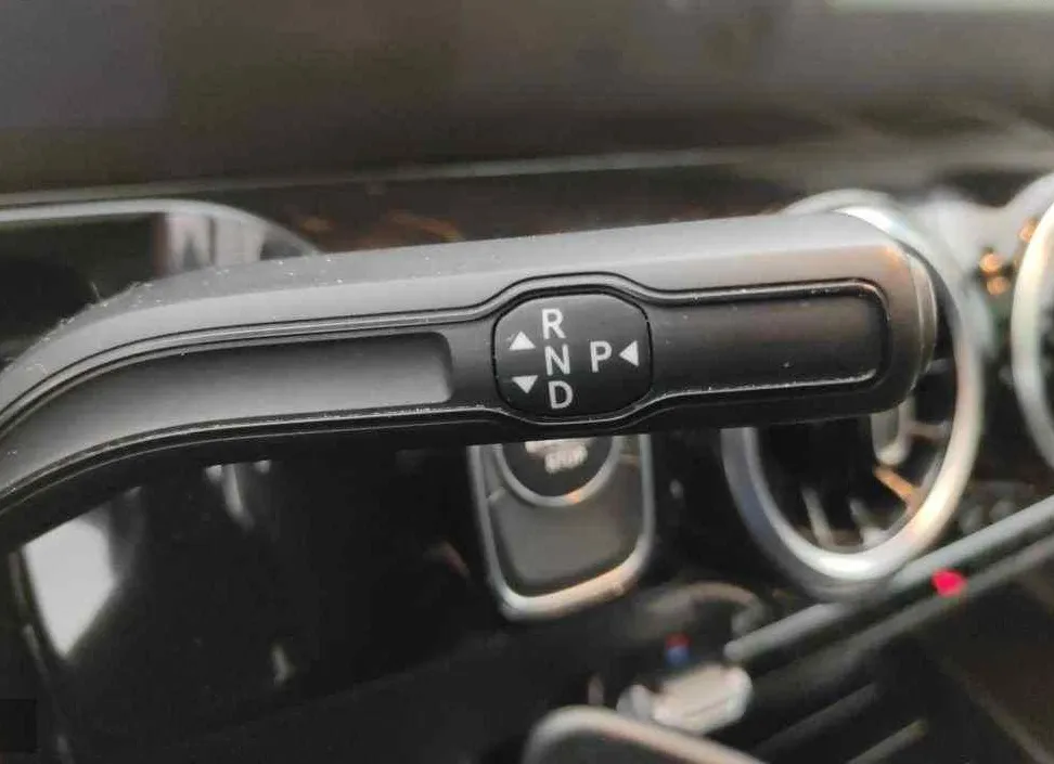 Zunanja slika - Mercedes-Benz GLA-Razred - GLA 250 e Avt.KAMERA.PANORAMA.LED.USNJE.NAVI.TOP - 14