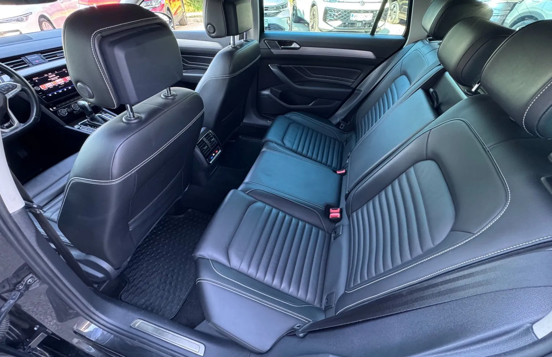 Zunanja slika - Volkswagen Passat - Variant 2.0 TDI R-LINE DSG - 11