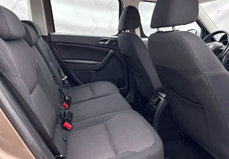 Zunanja slika - Škoda Yeti - 4x4 2.0 TDI  - 17COL - NAVI - KLIMA - 10