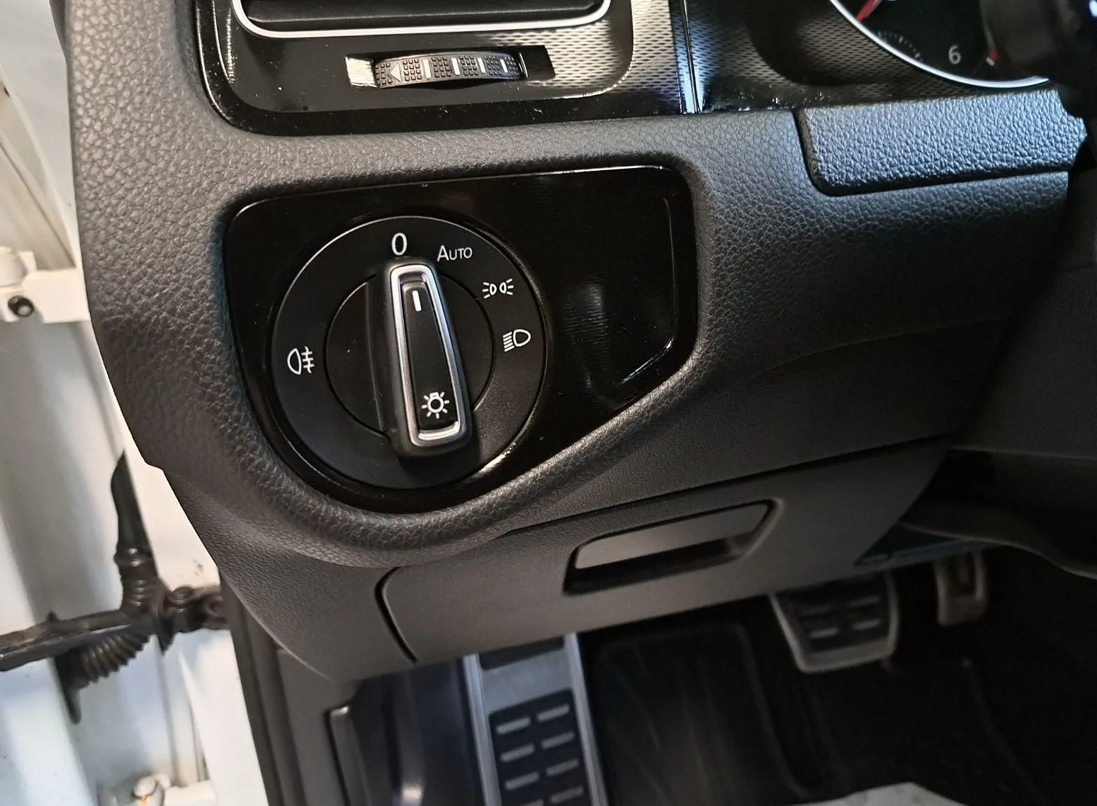 Zunanja slika - VW Golf - Variant 2.0 GTD - 10