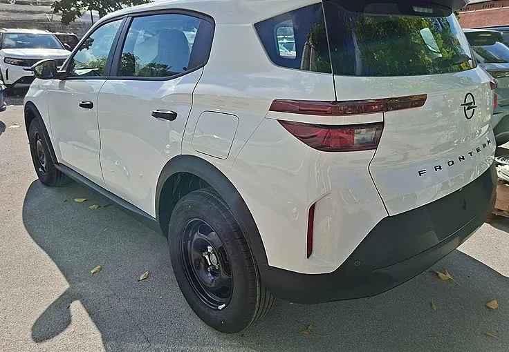 Zunanja slika - Opel Frontera - 1.2 Turbo Hibrid Edition Avt. - 4