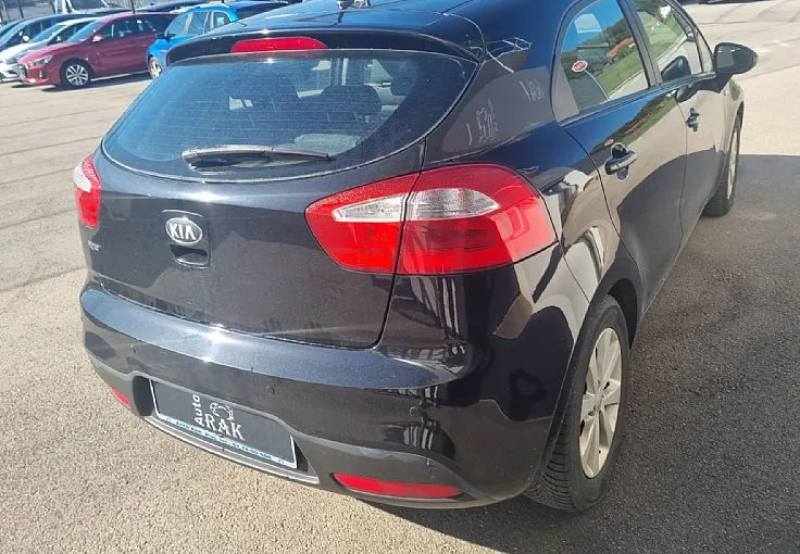 Zunanja slika - KIA Rio - 1.4 EX Urban SERVO KLIMA - 6