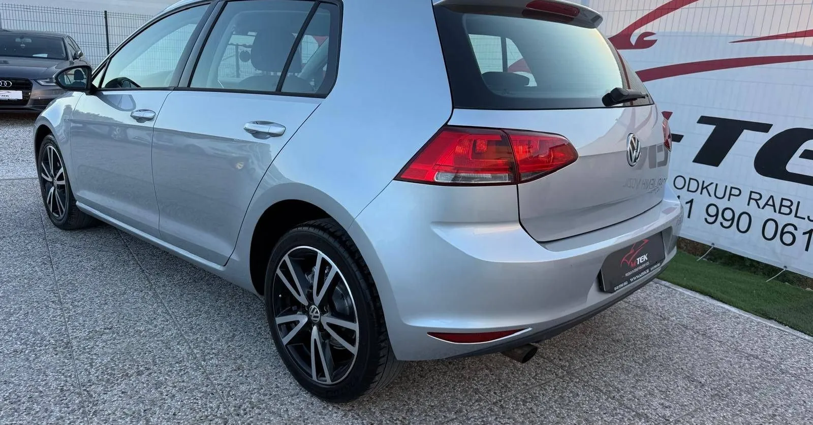 Zunanja slika - Volkswagen Golf - 1.6 TDI BMT Comfortline - 4