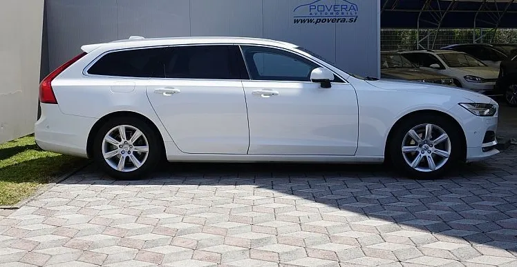Zunanja slika - Volvo V90 - D4 A Momentum+FULL Led +Memory+360 kamera+Priklop - 4
