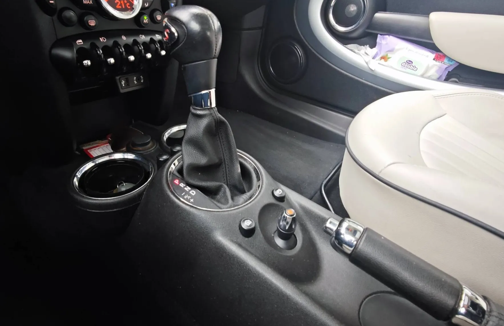 Zunanja slika - MINI Cooper - Mini  S Avt. |ATRAKTIVEN|PANORAMA|XENON| - 17