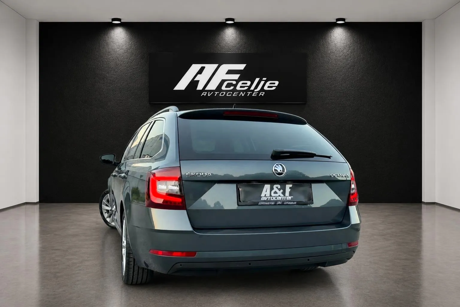 Notranja slika - Škoda Octavia - 2.0 TDI-DSG-XENON+LED-175.000km-LIZING ZA TUJCE-.. - 7