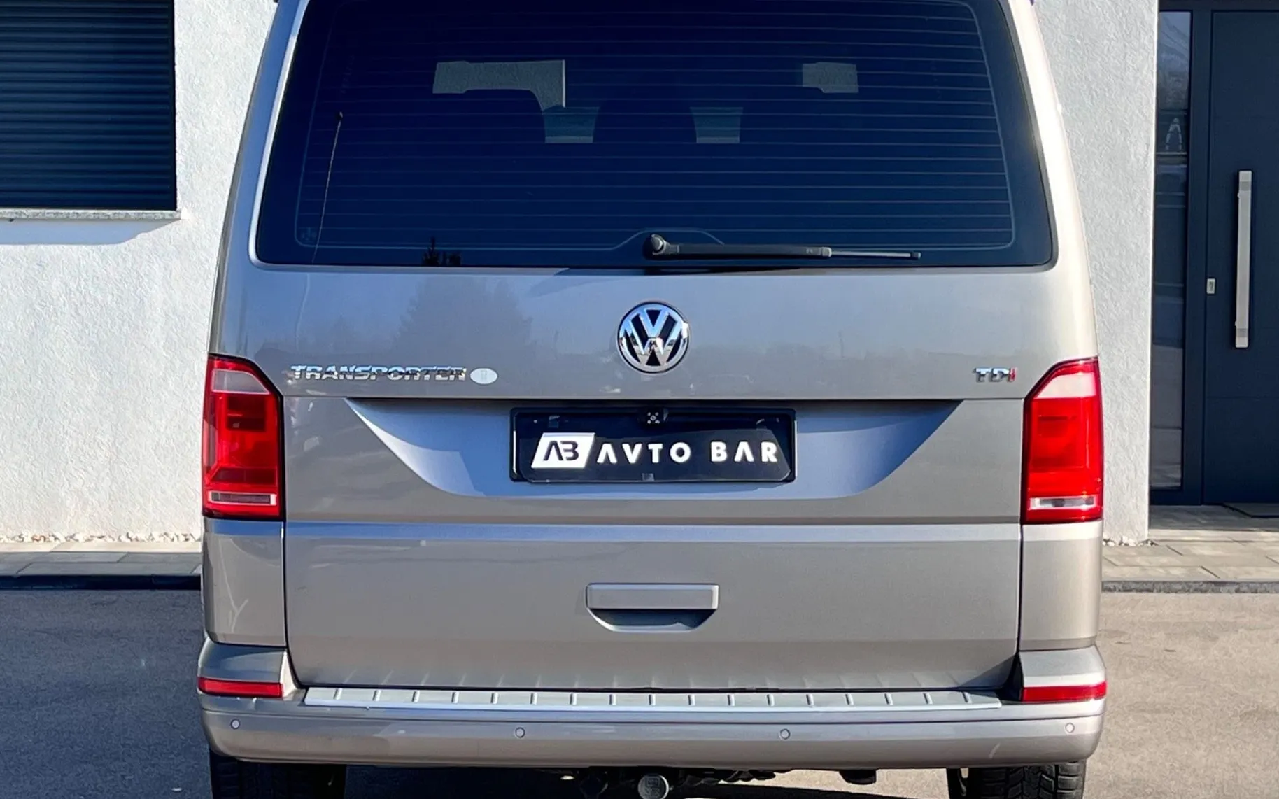Notranja slika - Volkswagen Transporter - 2.0 TDI+150KM+SLO+1.LAST+KAMERA... - 7