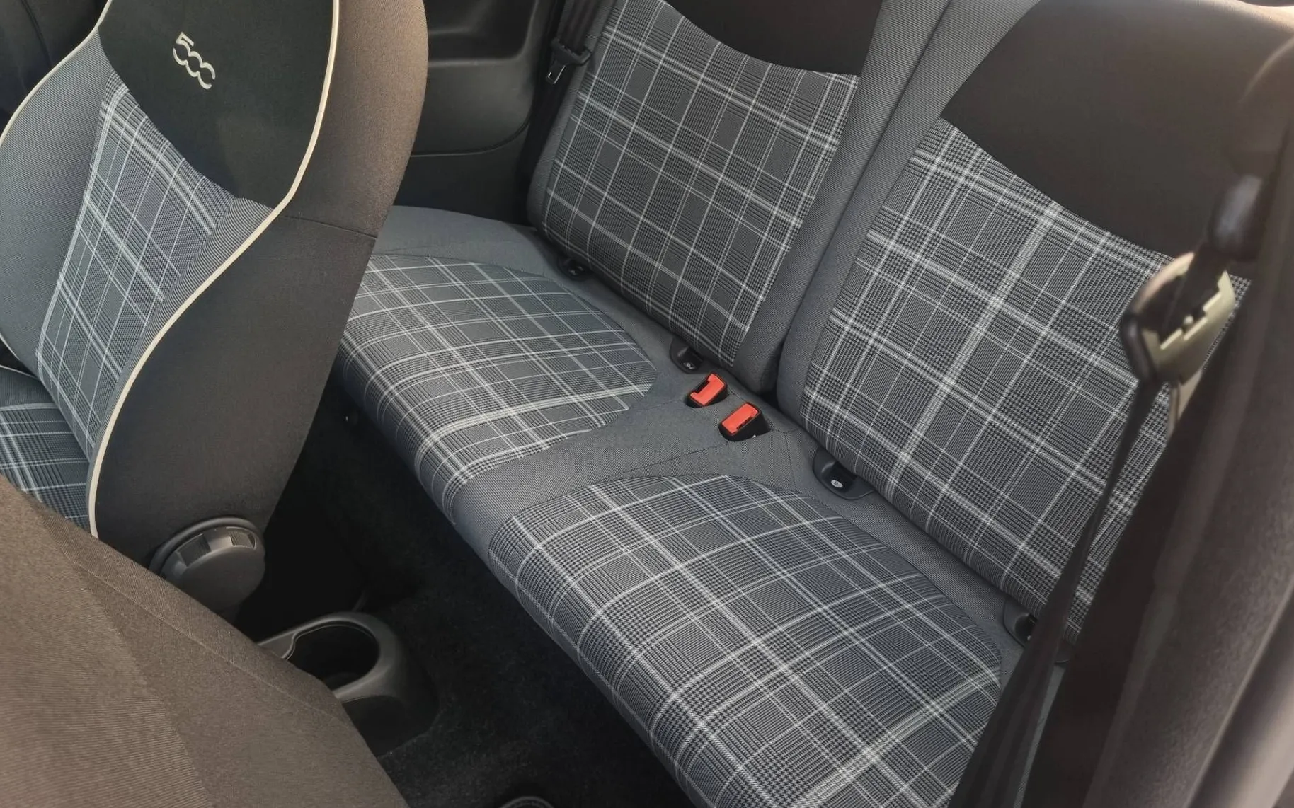 Zunanja slika - Fiat 500 - 1.0 GSE Hybrid-Navi-Tempomat-Multi.-Touchscreen... - 12