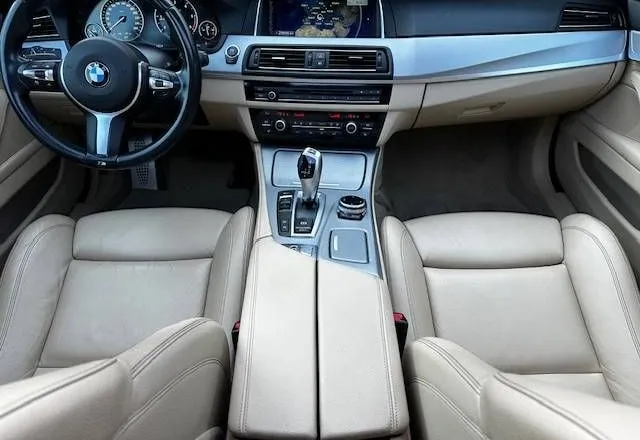 Zunanja slika - BMW serija 5: - 520D-XDRIVE-ŠIBEDAH-KAMERA-HEAD UP-USNJE-ACC-SLO - 2