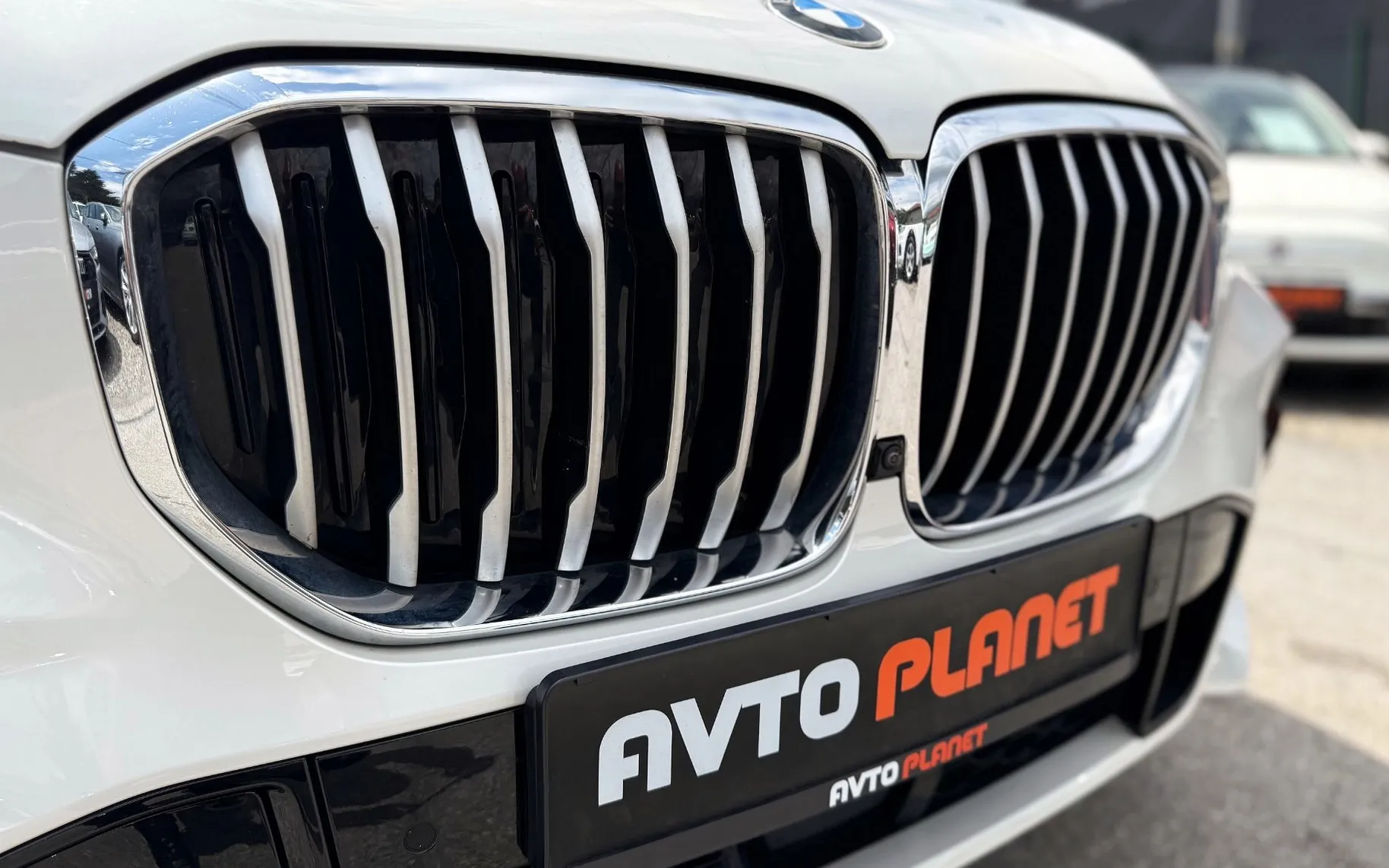 Zunanja slika - BMW X5 - serija : xDrive30d M-SPORT SLO FULL LED ZRAČNO ACC ALU21 - 9