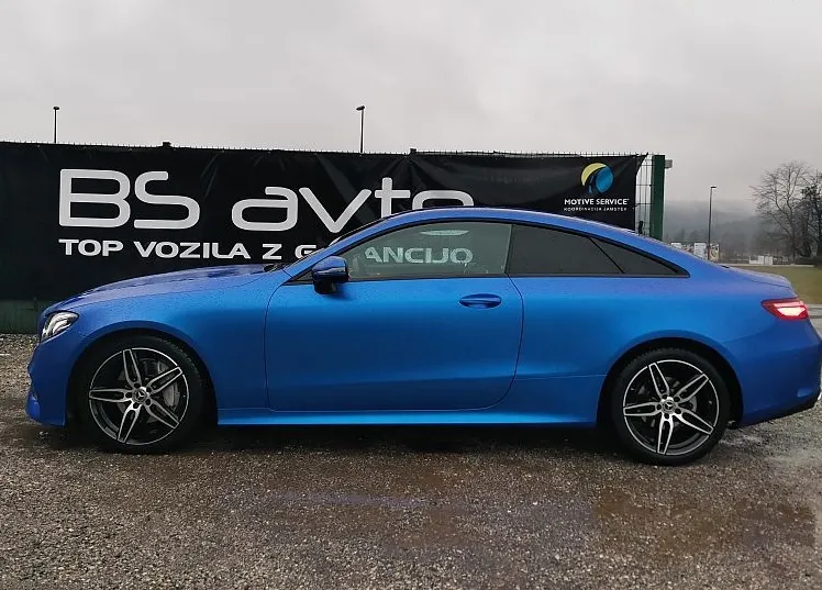 Zunanja slika - Mercedes-Benz E-Razred - E 200 AUT. AMG-NAVI-360KAMERA-F1-ALU-USNJE - 4