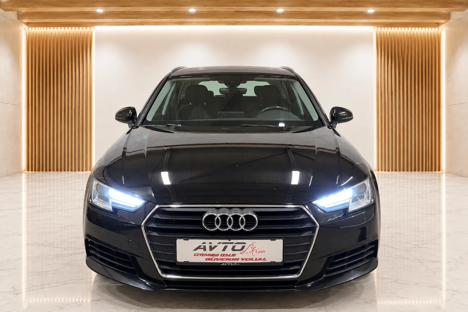 Notranja slika - Audi A4 Avant - 2.0 TDI-BI-XENON-VIRTUAL-190PS-AVT-NAVI-F1-PDC - 7