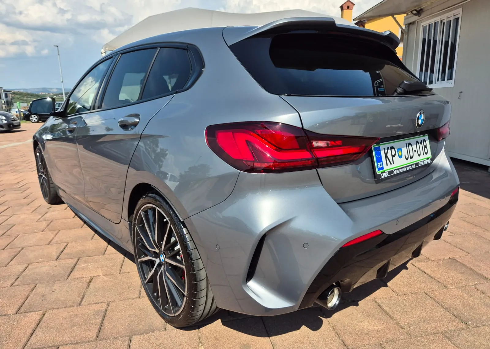 Zunanja slika - BMW Serija 1 - 1 Series 128ti AUT.-HITRI KREDIT-LEASING-TOVARNIŠKA GARAN. - 4