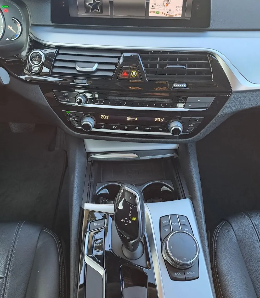 Zunanja slika - BMW Serija 5 - Touring: 520d xdrive - 11