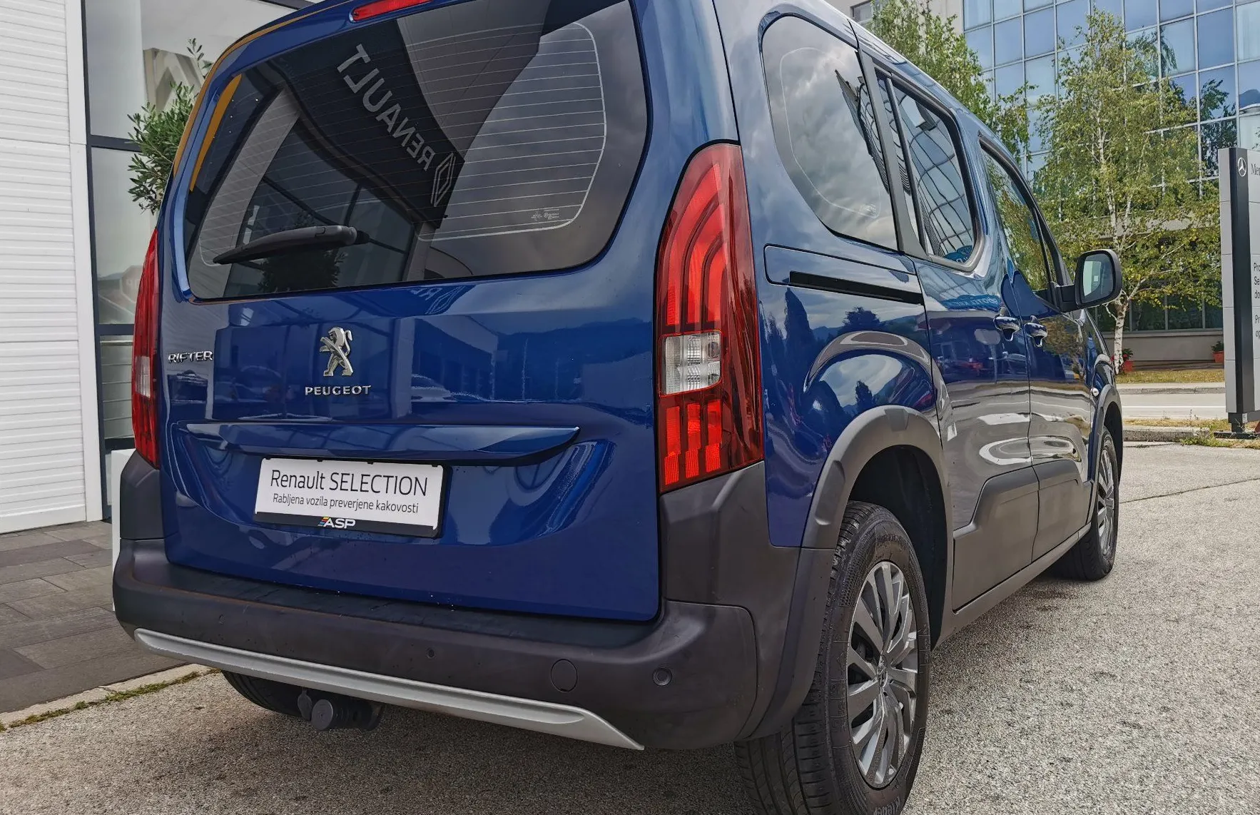 Zunanja slika - Peugeot Rifter - 1.5 HDi L1 AUT. - 7