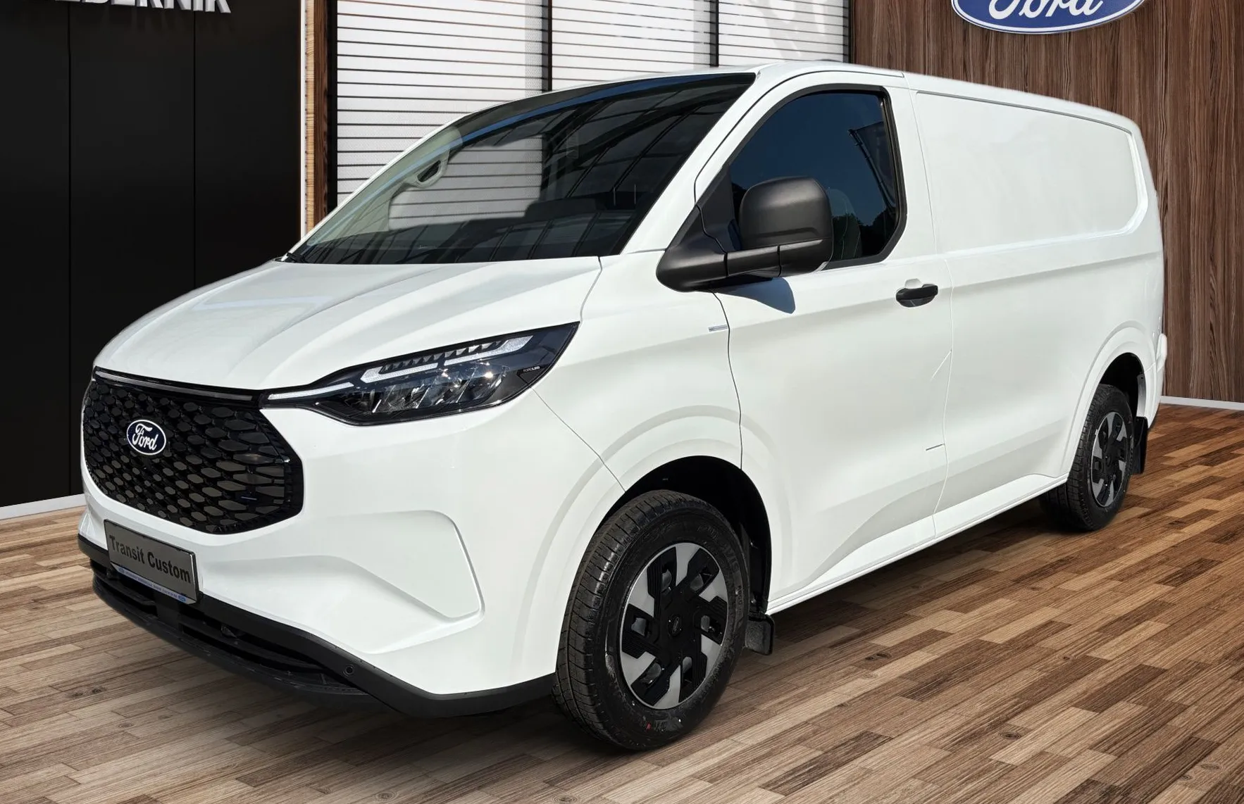 Zunanja slika - Ford Transit - E- Custom - 1