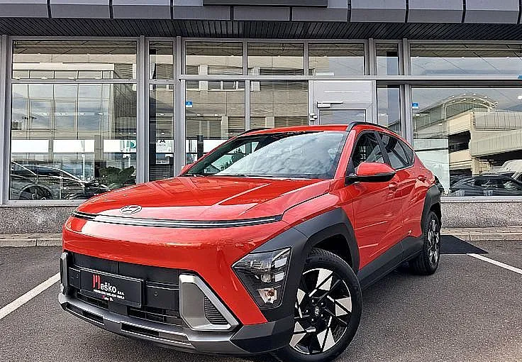 Zunanja slika - Hyundai Kona - 1.6 GDI   hibrid Premium DCT KOT NOV - SAMO 104km - 2