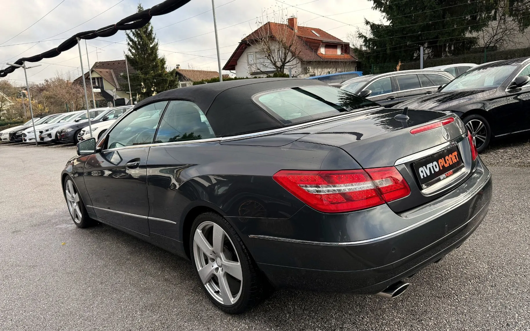 Zunanja slika - Mercedes-Benz E-Razred - E 220 CDI AVANTGARDE AUT. LED XENON NAVI ALU18 - 1