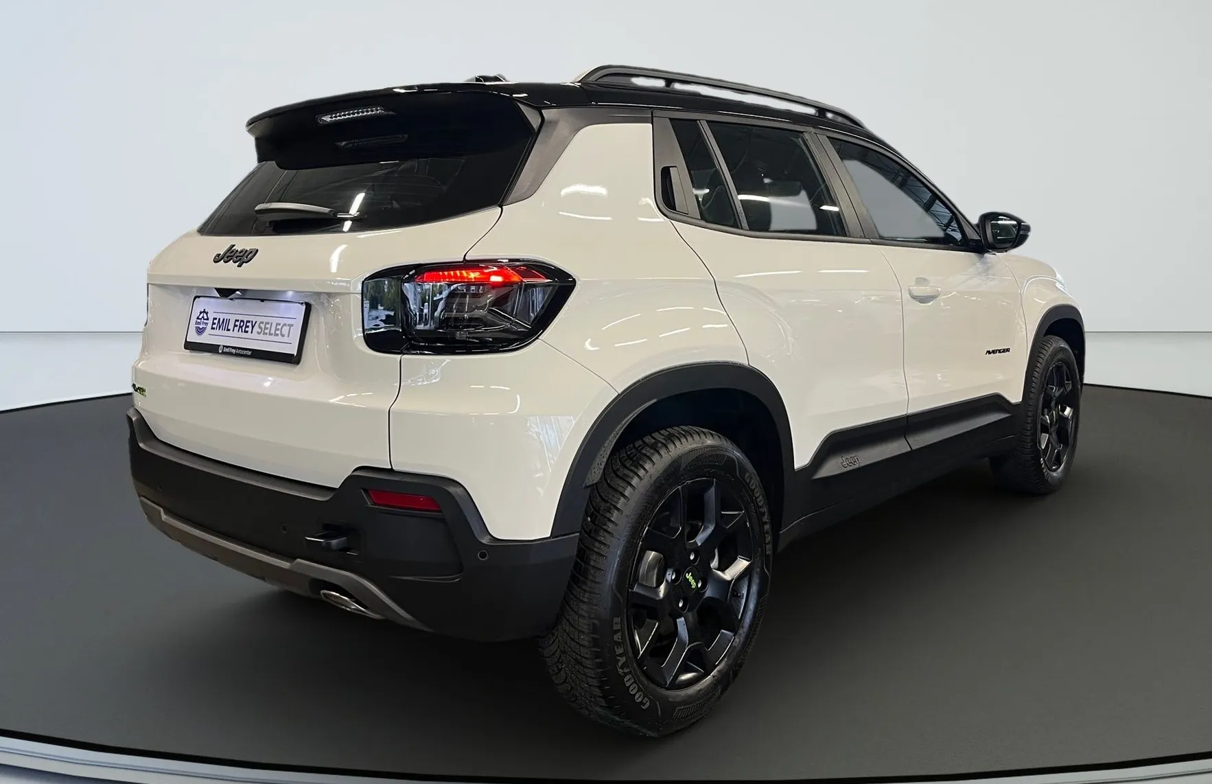 Zunanja slika - Jeep Avenger - 1.2 E-DCT6 MHEV 145 4xe - 3