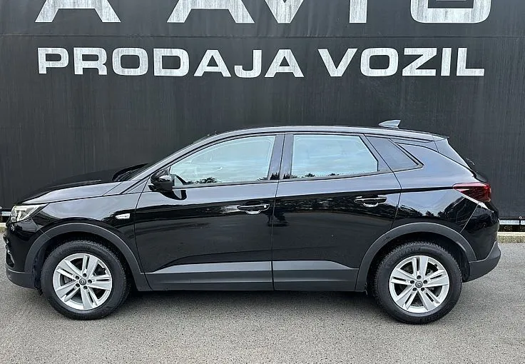 Zunanja slika - Opel Grandland X - 1.5 DIESEL 96KW ENJOY AUTO-KAMERA-PDC-ALU-ODLIČEN - 4