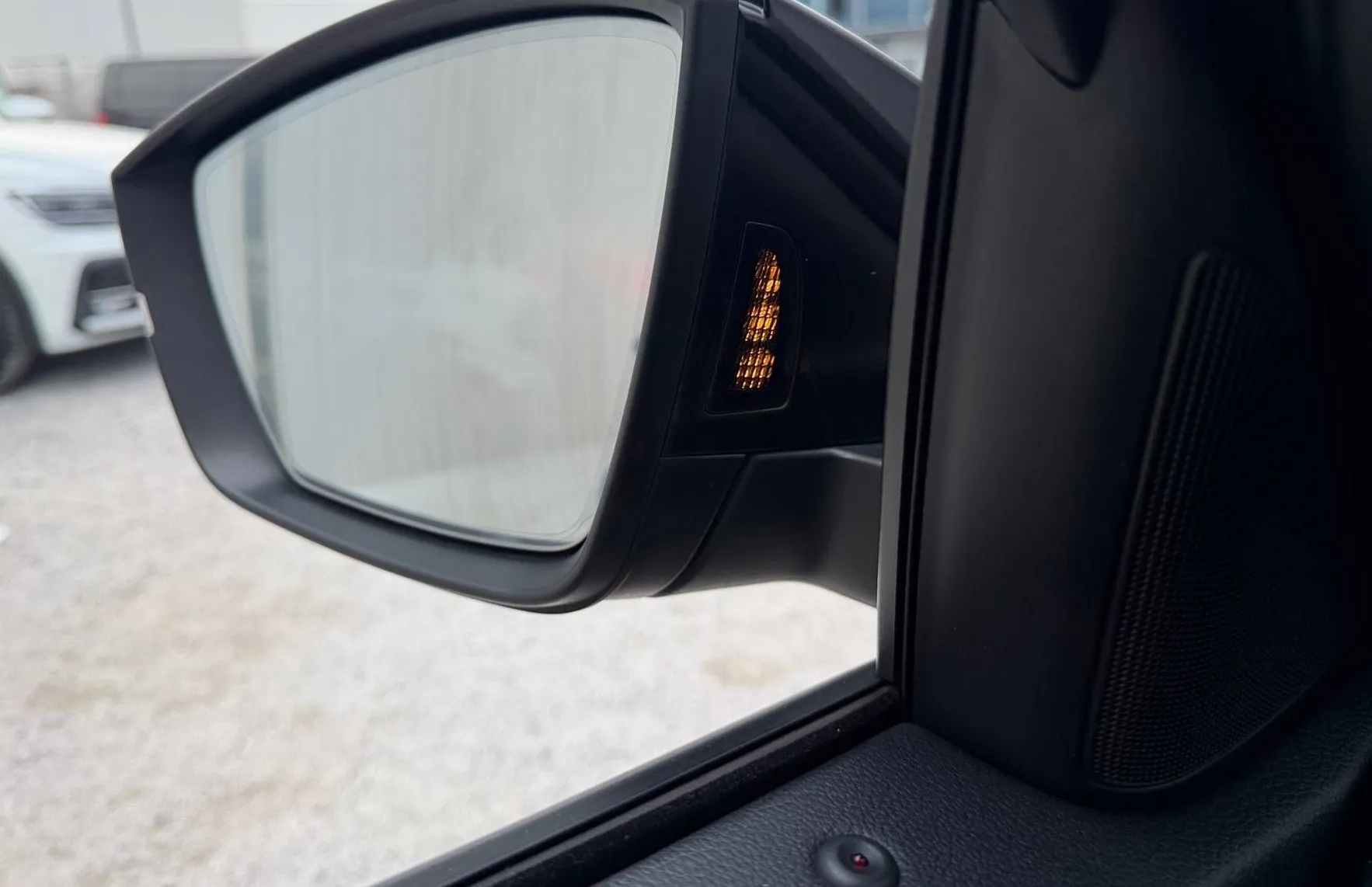 Zunanja slika - Škoda Kodiaq - Sportline 2.0 TDI 110kW DSG-Panorama-Matrix-Usnje - 17