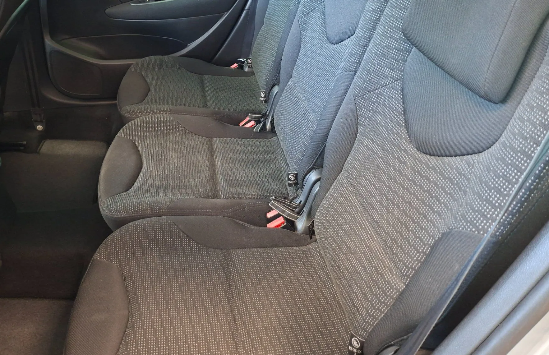 Zunanja slika - Peugeot 308 - SW Premium 1.6 HDi-HITRI KREDIT-ODLIČEN- - 14