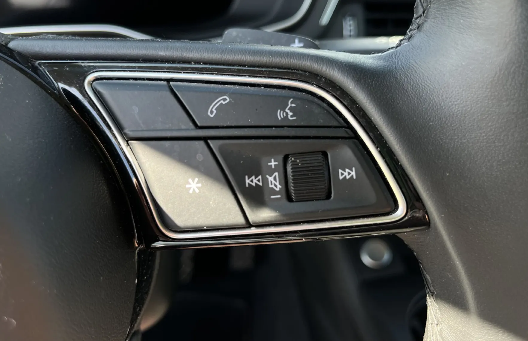 Zunanja slika - Audi A4 - Avant 30 TDI S tronic. LED. MASAŽNI SED. KAM. 2X PDC - 16