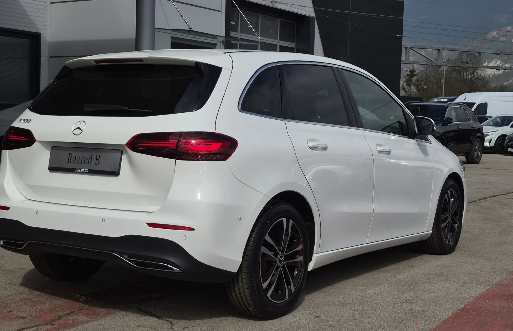 Zunanja slika - Mercedes-Benz B-Razred - B 200 Progressive Avt. - 4