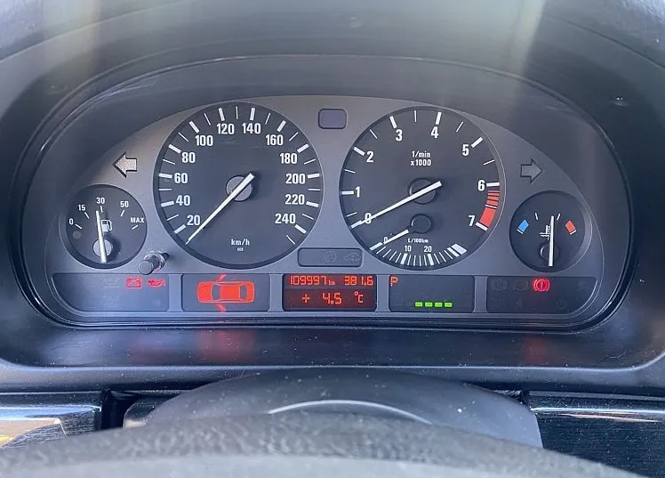 Zunanja slika - BMW Serija 5 - : 528i 2.LASTNIK 1.BARVA KOT NOV SAMO 109997KM - 14