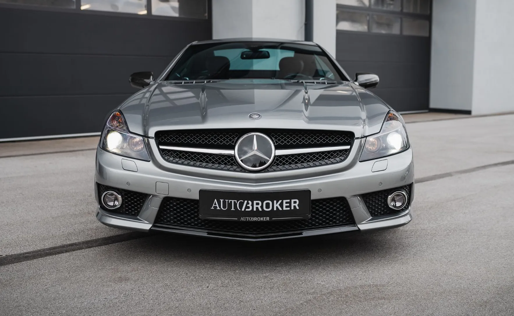 Zunanja slika - Mercedes-Benz SL-Razred - SL 63 AMG PERFORMANCE PAKET ACC TV AIRSCARF - 3
