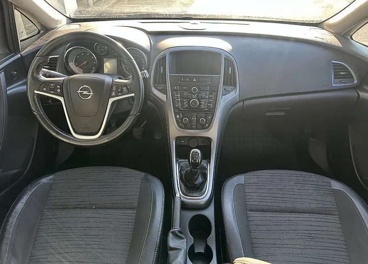 Zunanja slika - Opel Astra - 1.6 CDTI 81KW S S ENJOY ST - 9